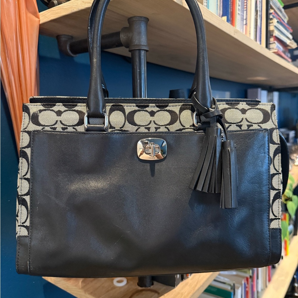 Coach Legacy Signature Chelsea Carryall & Coach Quilted Wallet